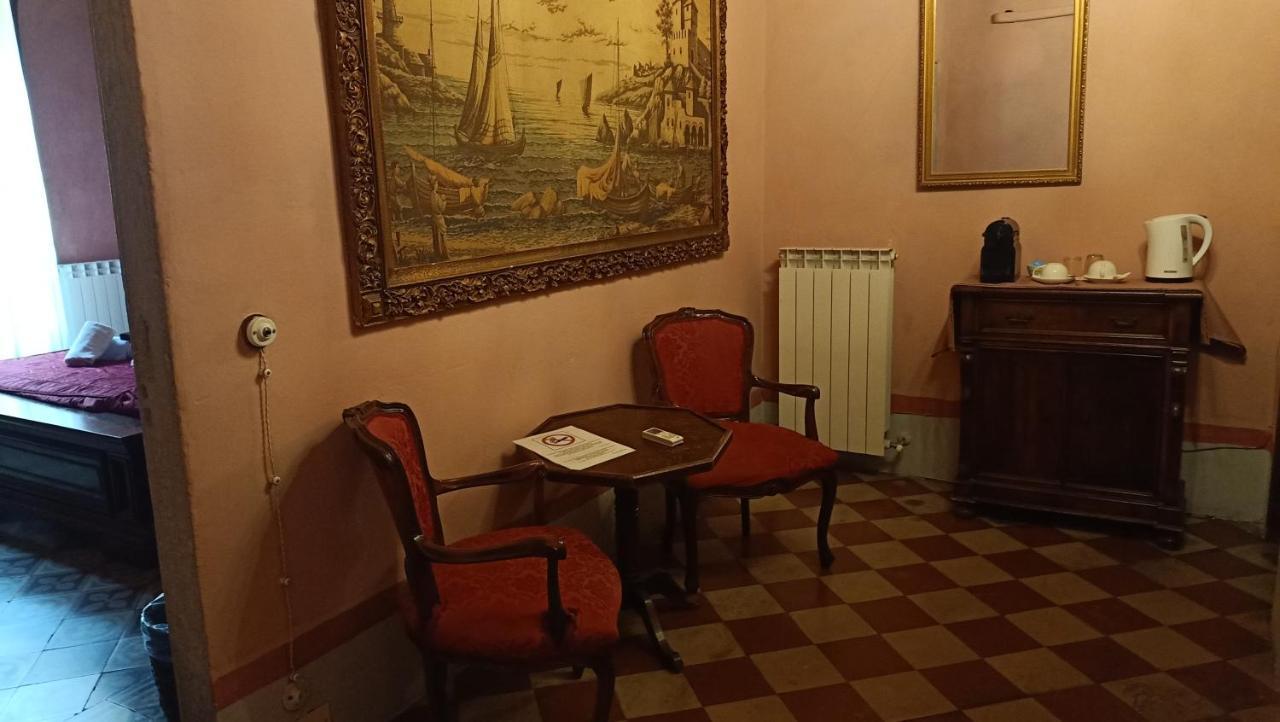 Relais Corso Storico Bed and Breakfast Pisa Exteriör bild